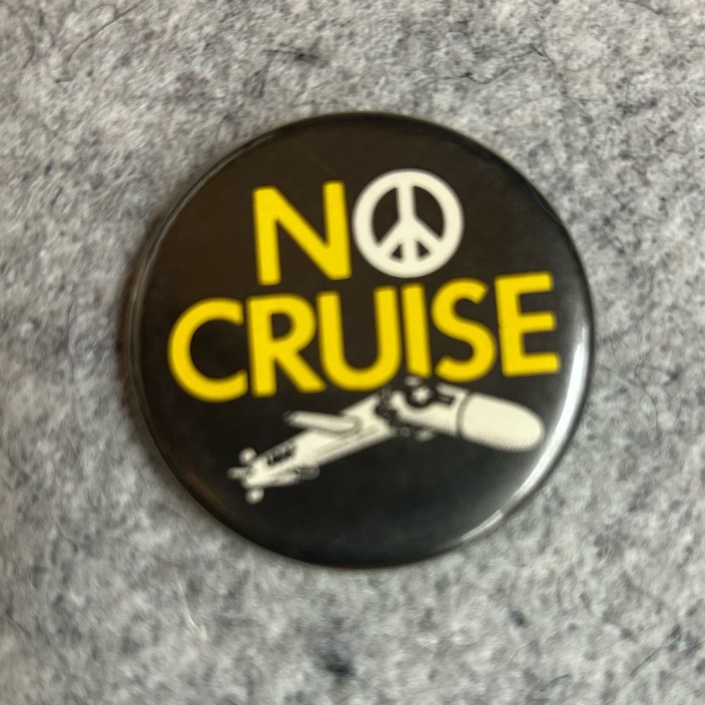 Vintage 1980’s No Cruise Button Pin